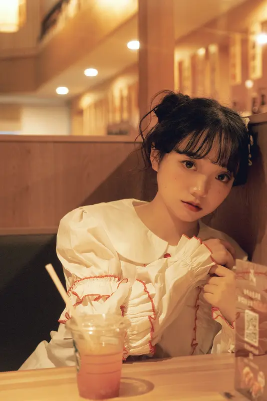 [YITUYU艺图语]2025.02.23 日系少女 贝贝bu睡觉 - 艺图语